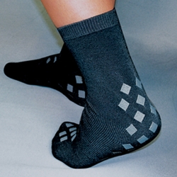 Omni-Treds Hospital Socks (per 3)
